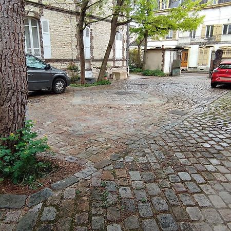 Au Fil De Troyes Bed & Breakfast Sainte-Savine ภายนอก รูปภาพ